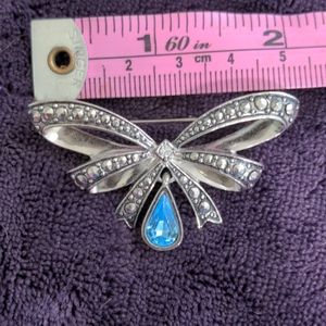 Bow Brooch